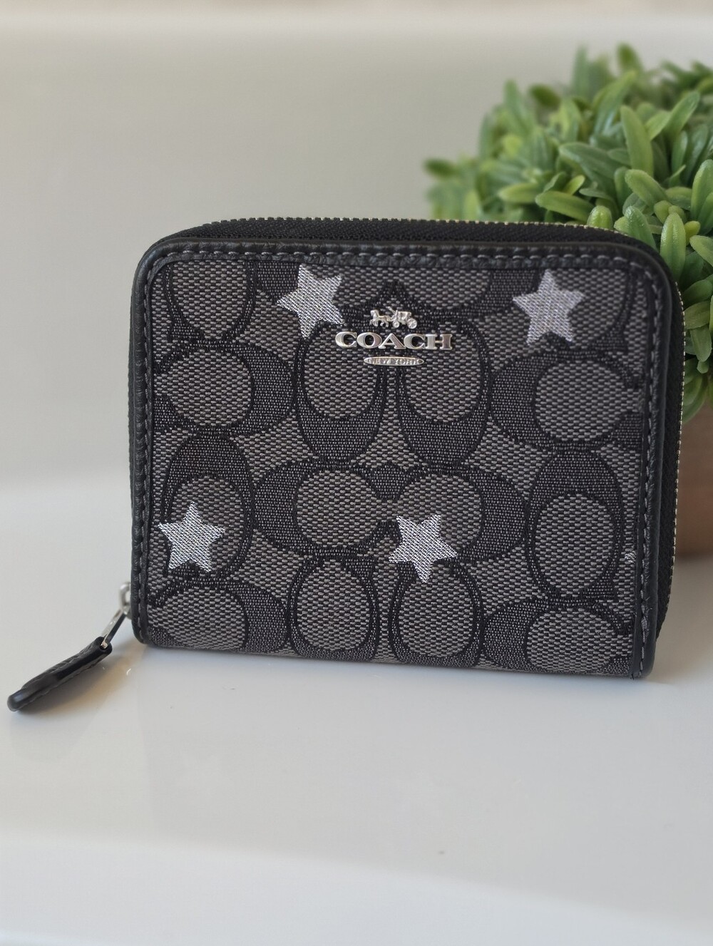 Star Zip Around Wallet - Picture 2 of 15